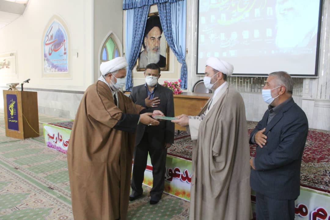 حضور رئیس ستاد بازسازی عتبات عالیات استان در محفل انس با قرآن