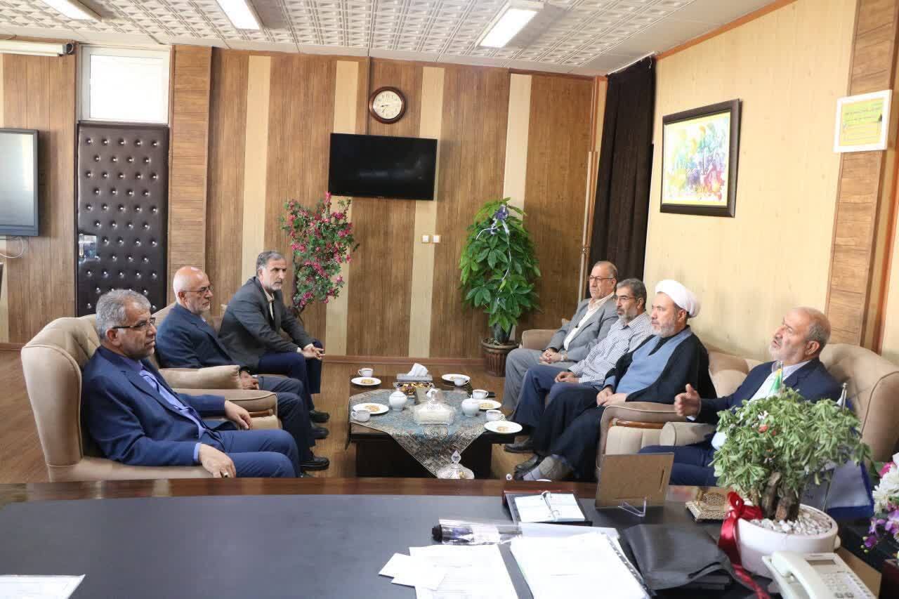 دیدار رئیس ستاد توسعه و بازسازی عتبات عالیات استان آذربایجان غربی با مدیرکل جدید آموزش و پرورش استان آذربایجان غربی