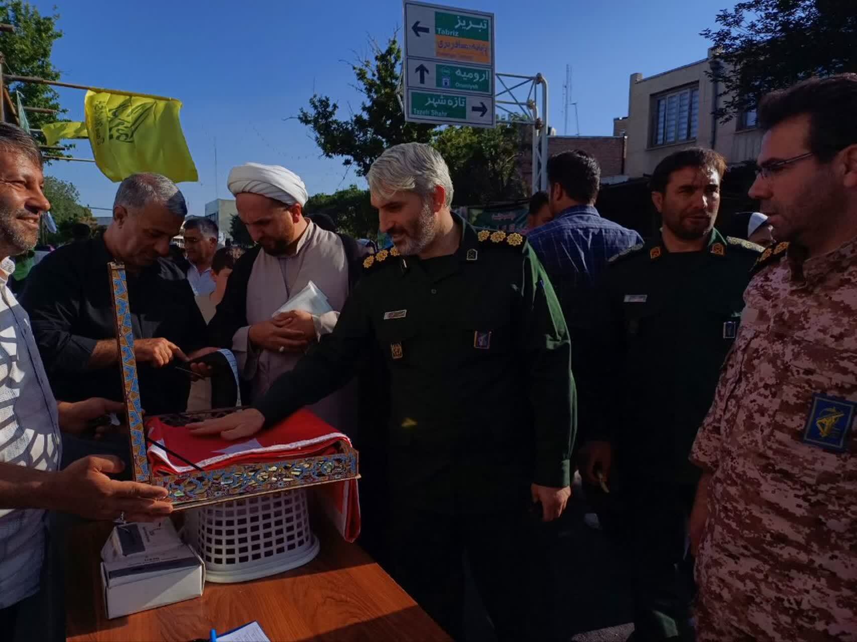 حضور خادمان ستاد توسعه و بازسازی عتبات عالیات شهرستان سلماس، در اجتماع بزرگ غدیریون