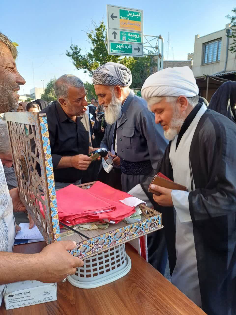 حضور خادمان ستاد توسعه و بازسازی عتبات عالیات شهرستان سلماس، در اجتماع بزرگ غدیریون