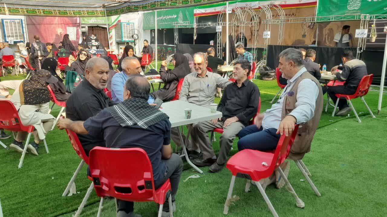 بازدید رئیس قرارگاه اربعین ستاد عتبات استان آذربایجان غربی، از نحوه خدمات دهی موکب محبان امیرالمؤمنین بنیاد مستضعفان استان آذربایجان غربی