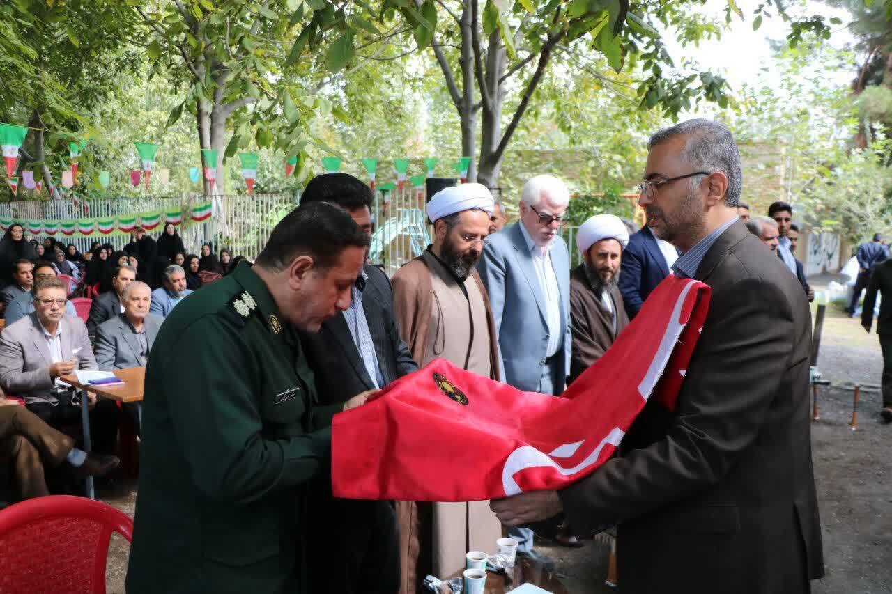 حضور خادمان ستاد توسعه و بازسازی عتبات عالیات شهرستان خوی در همایش اجلاس شهرستانی نماز