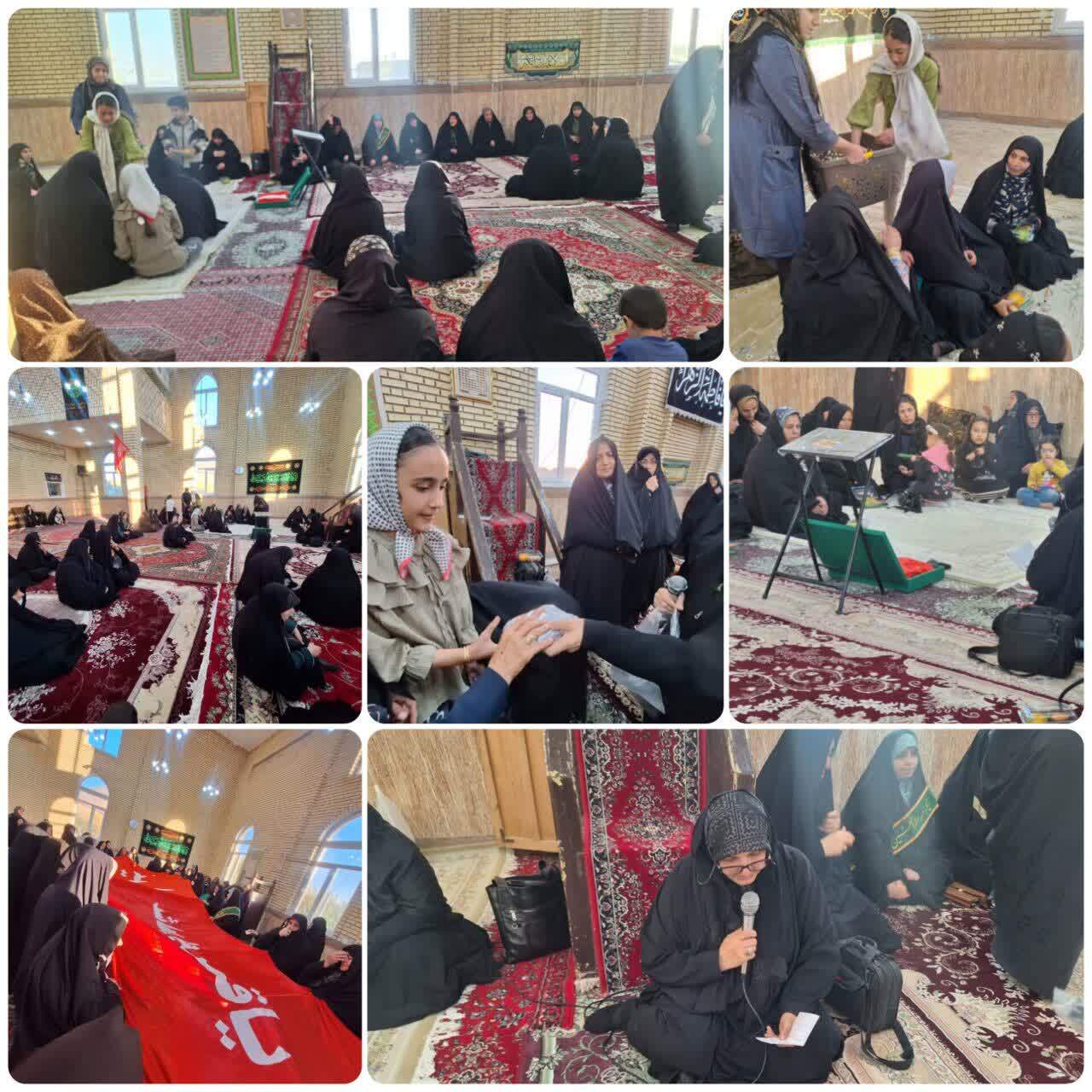 دعوت خادمان ستاد توسعه و بازسازی عتبات عالیات شهرستان تکاب به مراسم بانوان در روستای دورباش