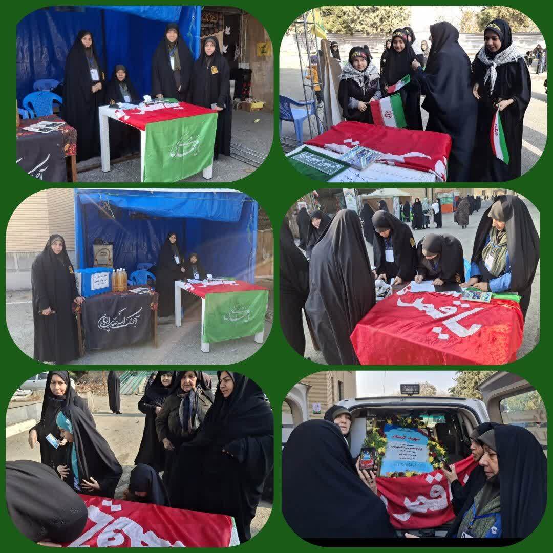 معرفی ستاد توسعه و بازسازی عتبات عالیات شهرستان ارومیه و جذب مشارکت های مردمی، با برپایی غرفه در حاشیه نماز عبادی سیاسی جمعه شهر ارومیه